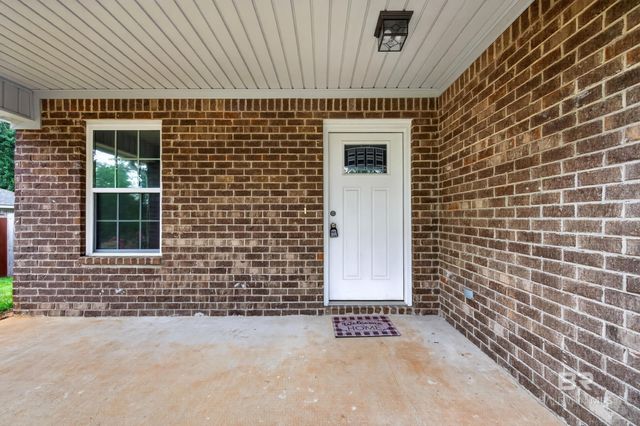 1152 D'Olive Street, Bay Minette, AL 36507