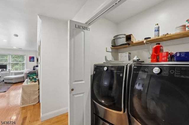 230 Birchwood Rd, Linden City, NJ 07036