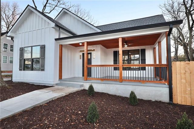 509 College Street, Rockmart, GA 30153