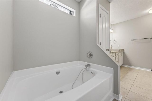 1945 Shadow Lake Drive, Gulf Breeze, FL 32563