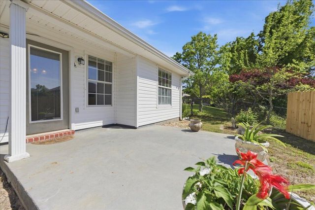 1945 Shadow Lake Drive, Gulf Breeze, FL 32563