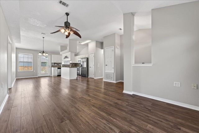 1945 Shadow Lake Drive, Gulf Breeze, FL 32563