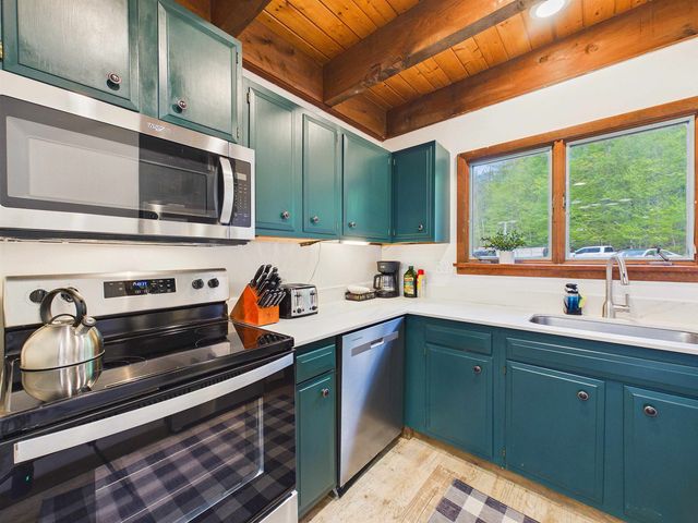 774 East Mountain Road E6, Killington, VT 05751