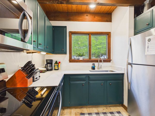 774 East Mountain Road E6, Killington, VT 05751