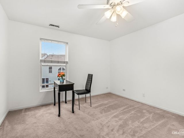 3166 Bromley Lane, Aurora, IL 60502