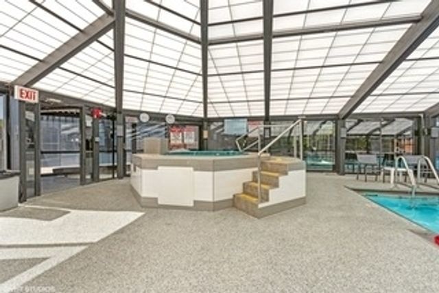 5415 N Sheridan Road 2207, Chicago, IL 60640