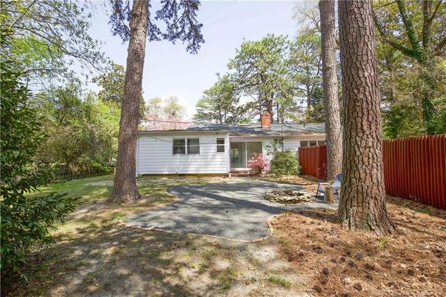 264 E Indiana Avenue, Southern Pines, NC 28387