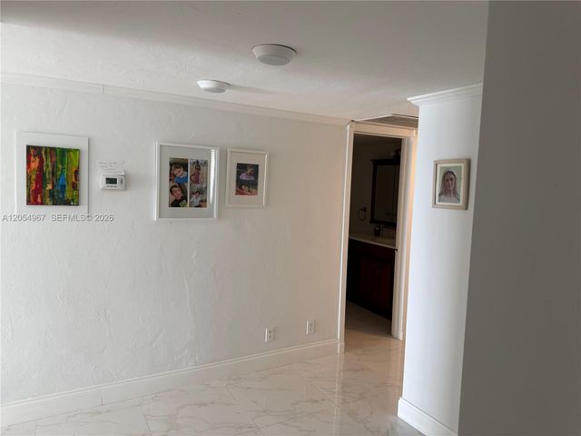 3850 Galt Ocean Dr 111, Fort Lauderdale, FL 33308
