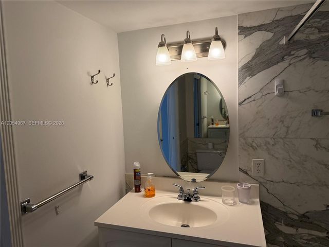 3850 Galt Ocean Dr 111, Fort Lauderdale, FL 33308