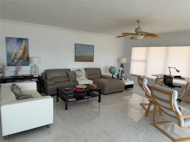 3850 Galt Ocean Dr 111, Fort Lauderdale, FL 33308