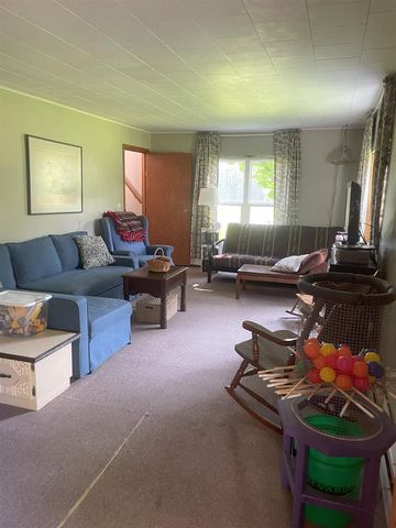 W5598 COUNTY ROAD K, Amberg, WI 54102