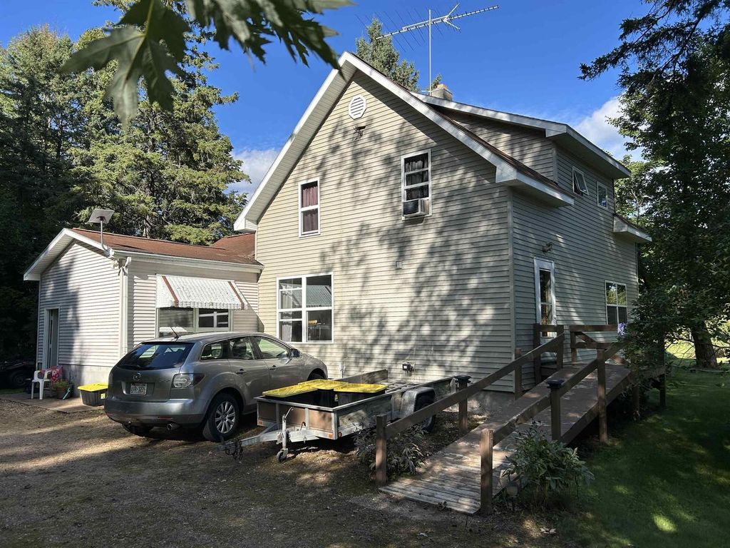 W5598 COUNTY ROAD K, Amberg, WI 54102