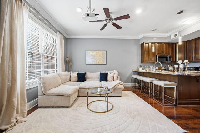 236 E Gay Street, G24, Columbus, OH 43215