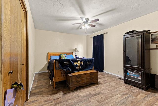 1207 N Kansas, Weatherford, OK 73096