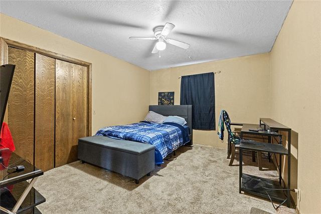 1207 N Kansas, Weatherford, OK 73096