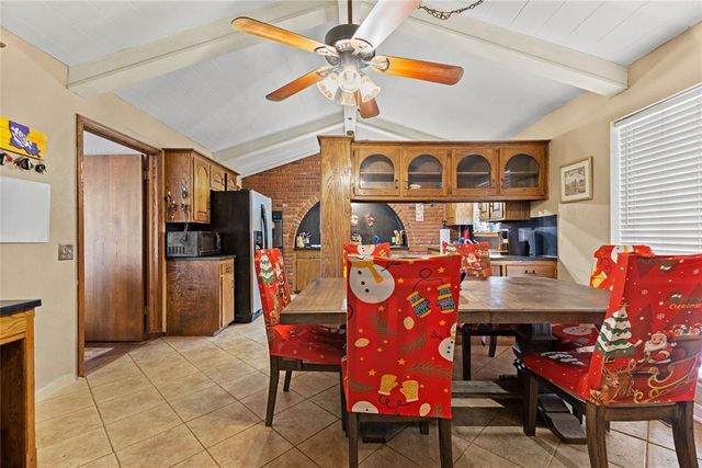 1207 N Kansas, Weatherford, OK 73096