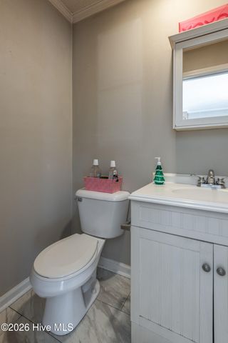 3923 S Sterling Pointe Drive Mm9, Winterville, NC 28590