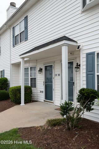3923 S Sterling Pointe Drive Mm9, Winterville, NC 28590