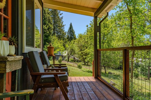 16308 Emigrant Rd, Volcano, CA 95689