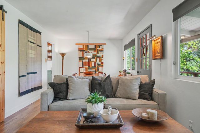 16308 Emigrant Rd, Volcano, CA 95689