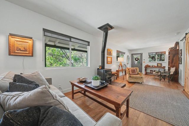 16308 Emigrant Rd, Volcano, CA 95689