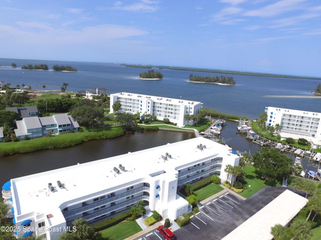 6124 River Run Drive, Sebastian, FL 32958