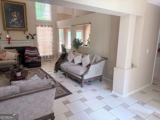 345 WINCHESTER Way, Woodstock, GA 30188