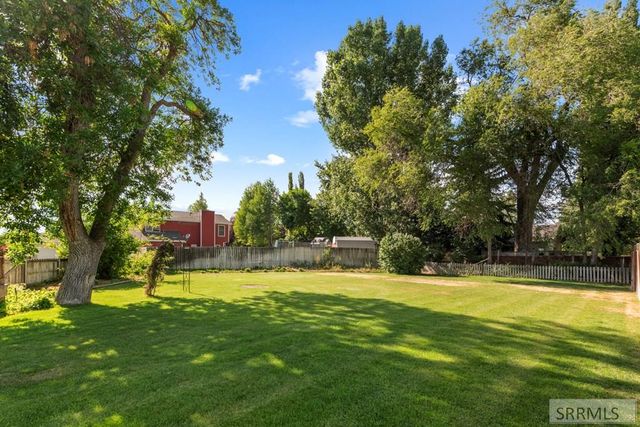 1473 St Charles Circle, Idaho Falls, ID 83404