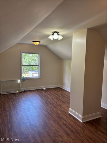 3906 Brookside Boulevard, Cleveland, OH 44111