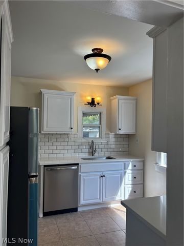 3906 Brookside Boulevard, Cleveland, OH 44111