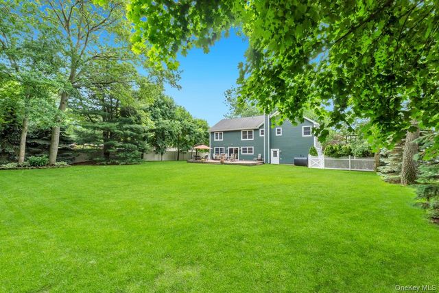 269 Southport Street, Ronkonkoma, NY 11779