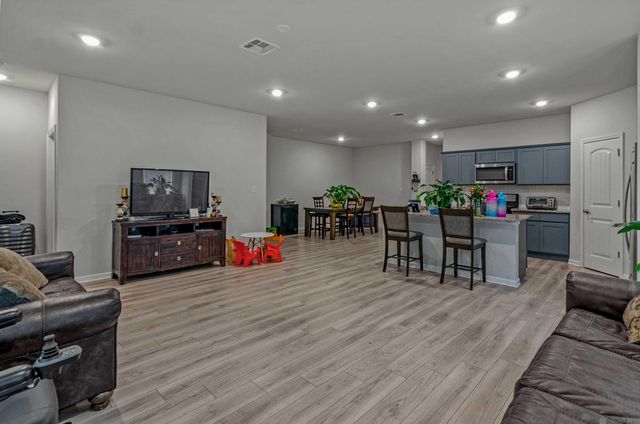 21416 Field Glen Dr, Zachary, LA 70791