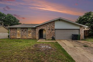 7107 Greenspring Drive, Arlington, TX 76016