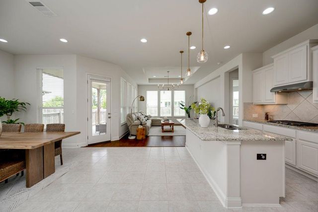 7107 Calpe DR, Austin, TX 78739