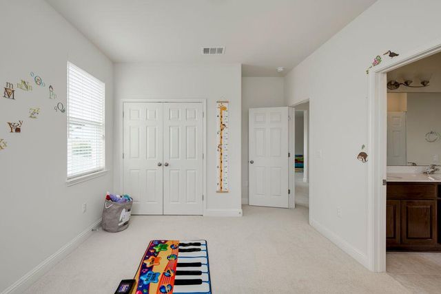 7107 Calpe DR, Austin, TX 78739
