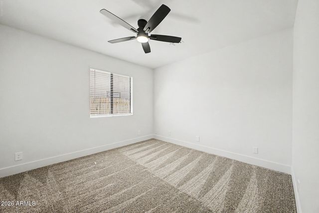 562 E HONDO Avenue, Apache Junction, AZ 85119