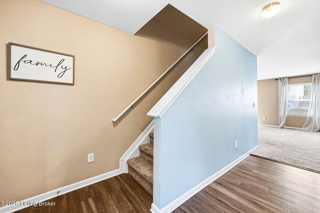 6061 Edgemont Way, Shelbyville, KY 40065