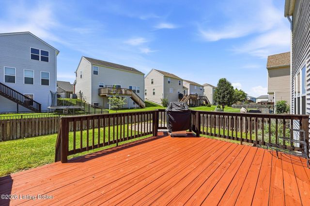 6061 Edgemont Way, Shelbyville, KY 40065