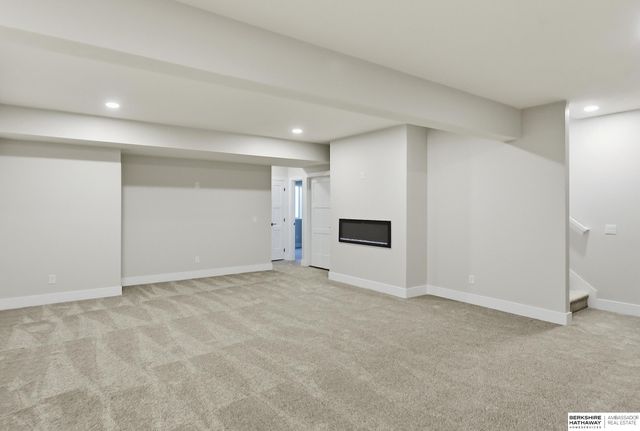 16718 Mormon Street, Bennington, NE 68007