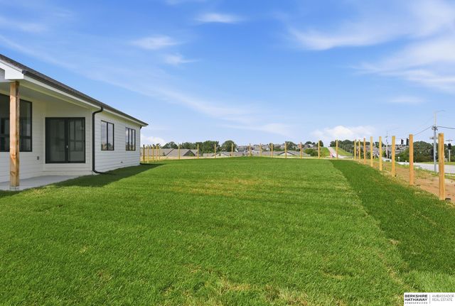16718 Mormon Street, Bennington, NE 68007