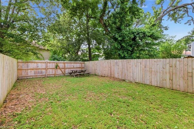 711 Hayes AVE, Virginia Beach, VA 23452