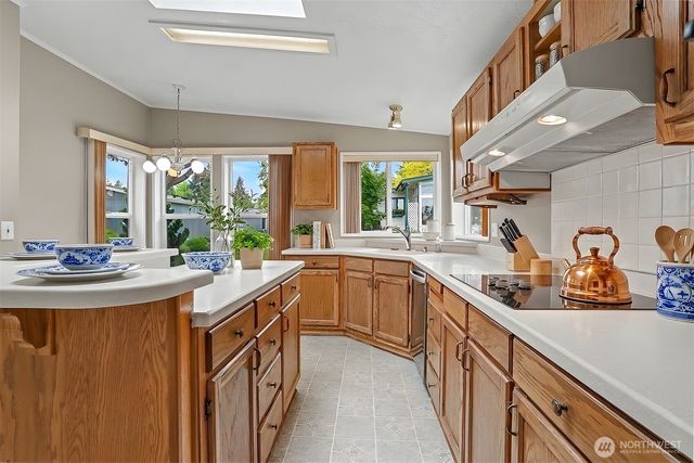 905 243rd Street SW, Bothell, WA 98021