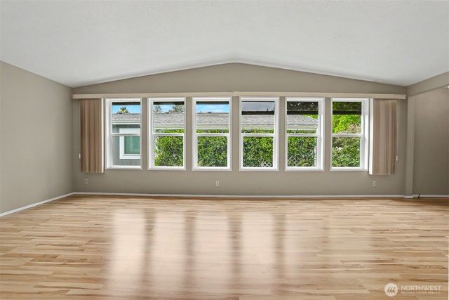 905 243rd Street SW, Bothell, WA 98021