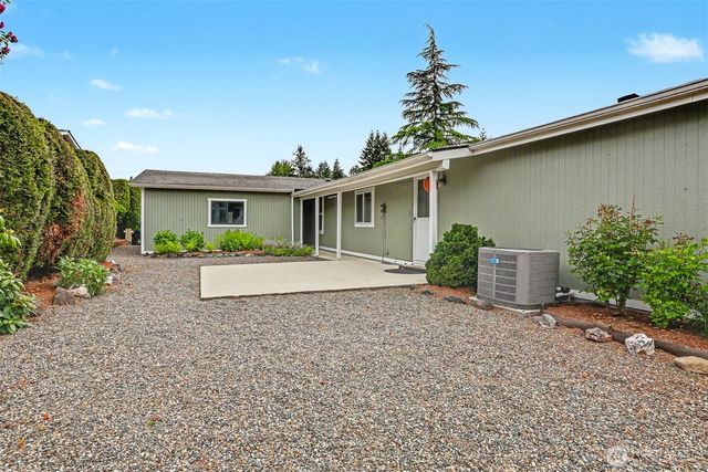 905 243rd Street SW, Bothell, WA 98021