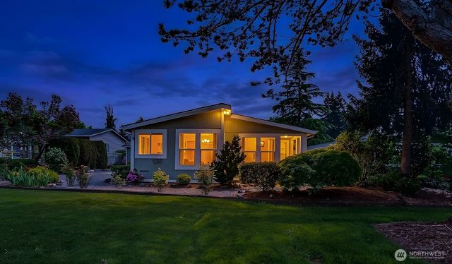 905 243rd Street SW, Bothell, WA 98021