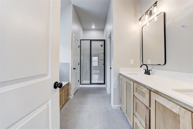 12429 Dolche Vita Drive, Oklahoma City, OK 73099