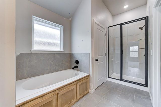 12429 Dolche Vita Drive, Oklahoma City, OK 73099