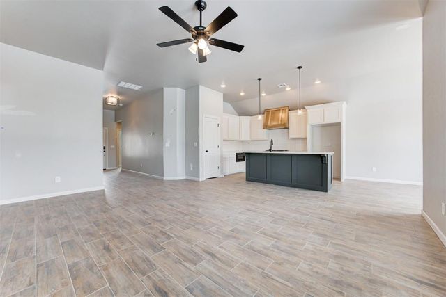 12429 Dolche Vita Drive, Oklahoma City, OK 73099