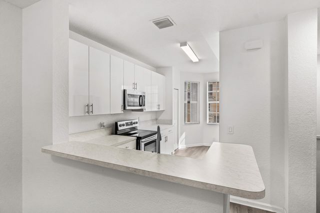 1859 NE 5th Street, Boynton Beach, FL 33435