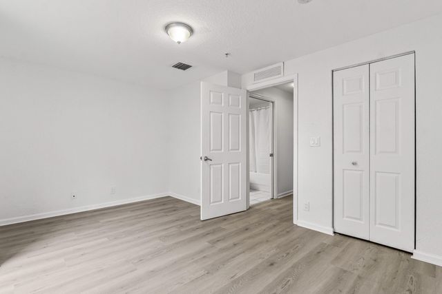 1859 NE 5th Street, Boynton Beach, FL 33435